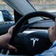 Imagen para el artículo titulado 36 cosas que aprendí sobre el Tesla Model 3 tras probarlo a fondo